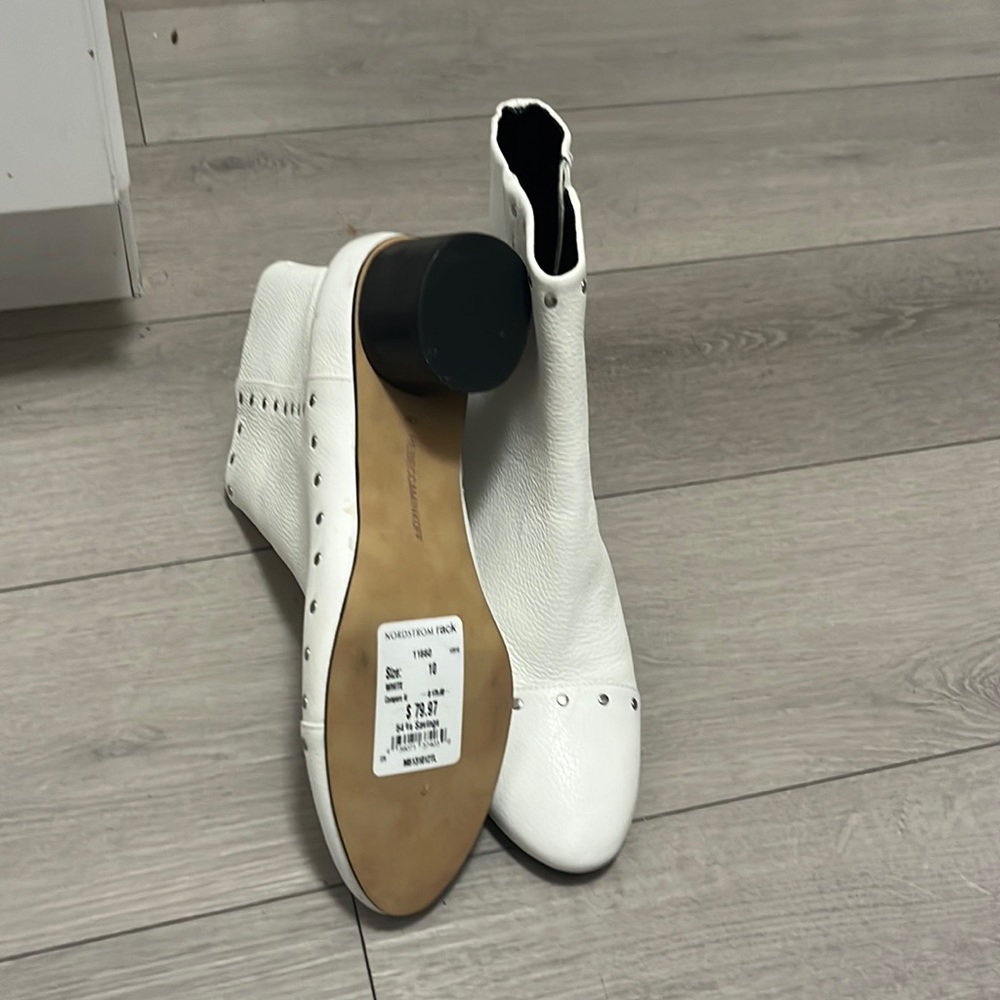 Ankle boots Rebecca mink off size 10M $40
